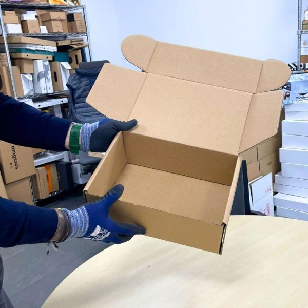 Cajas para Bolsos 33x21,5x12,5 BOLSOS MEDIANOS - Imagen 2