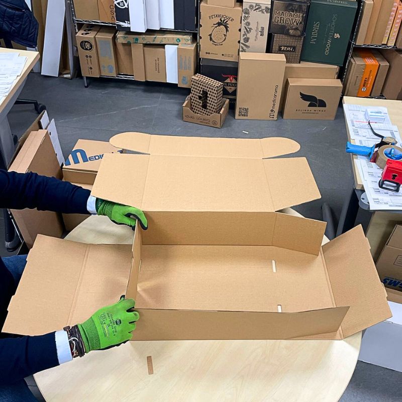 Cajas para Envíos de Ropa 45x35x16 ALTA RESISTENCIA - Imagen 3